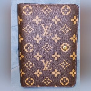Louis Vuitton Agenda Vintage